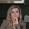 &laquo;Скала&raquo; в доме и ванная за стеклом: эффектный интерьер для семьи