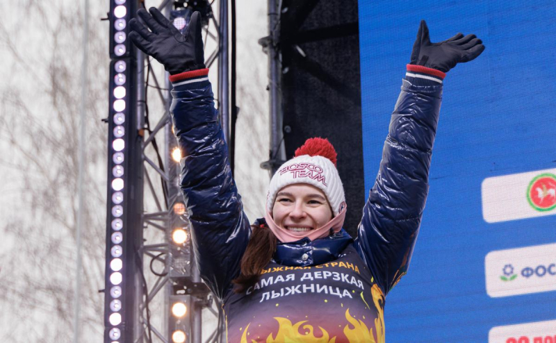 Большунов победил в скиатлоне на чемпионате России в Казани