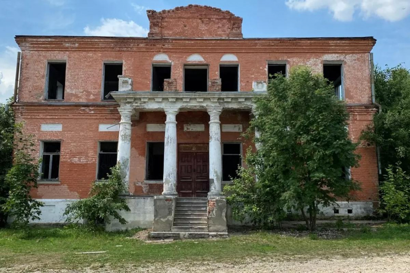 &laquo;Дом.РФ&raquo; готовит к аукциону 44 дома-памятника в России. Как они