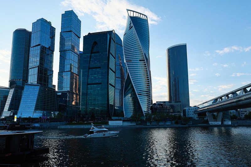В каких городах россияне будут отдыхать на майские и сколько стоит
