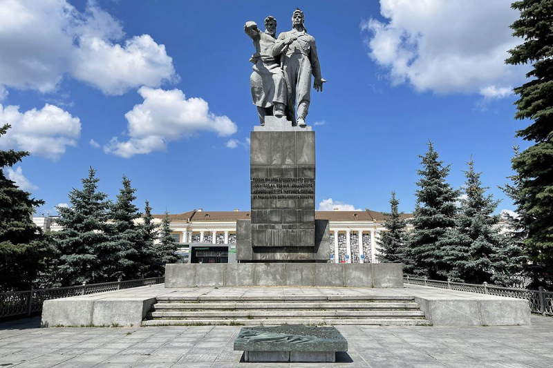 12 главных памятников Великой Отечественной