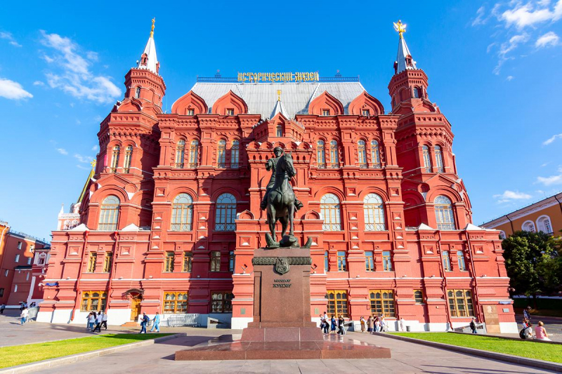 12 главных памятников Великой Отечественной
