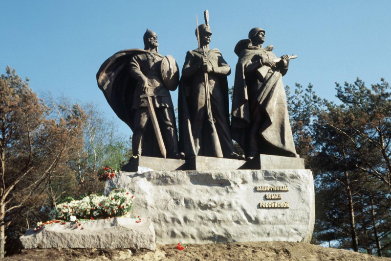 12 главных памятников Великой Отечественной