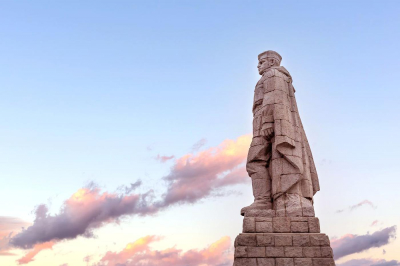 12 главных памятников Великой Отечественной