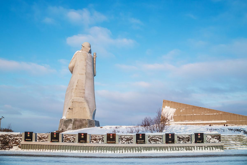 12 главных памятников Великой Отечественной