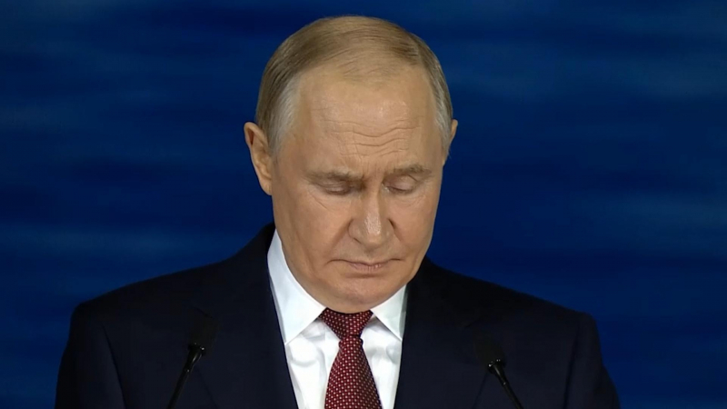 «Мы хотим стать сильнее». Главные заявления Путина на пленарке ПМЭФ-2025