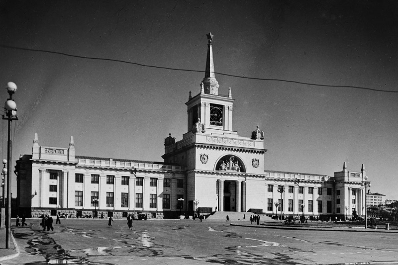 Эра сталинских высоток и восстановления городов: советский