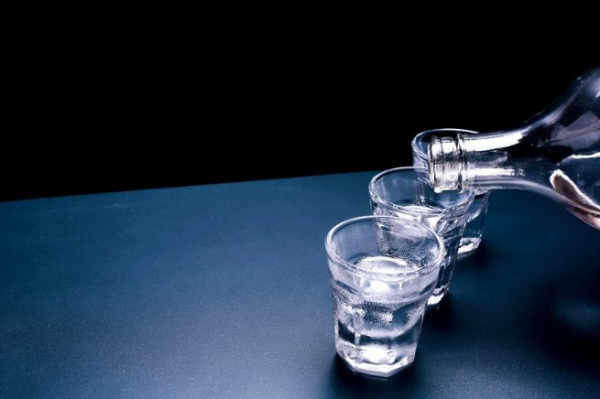 Минздрав поддерживает ограничение продажи алкоголя и закрытие «наливаек» Минздрав поддерживает ограничение продажи алкоголя и закрытие «наливаек»