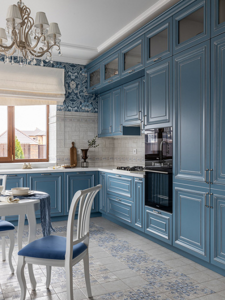 Какие обои выбирают дизайнеры для кухни? 5 красивых примеров
