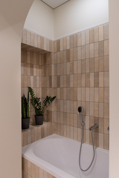 С ностальгией по детству: квартира 44 кв. м в отреставрированном доме 1950-х