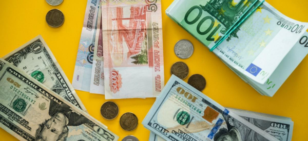 Прогноз курса доллара на май: чего ожидать от валюты?